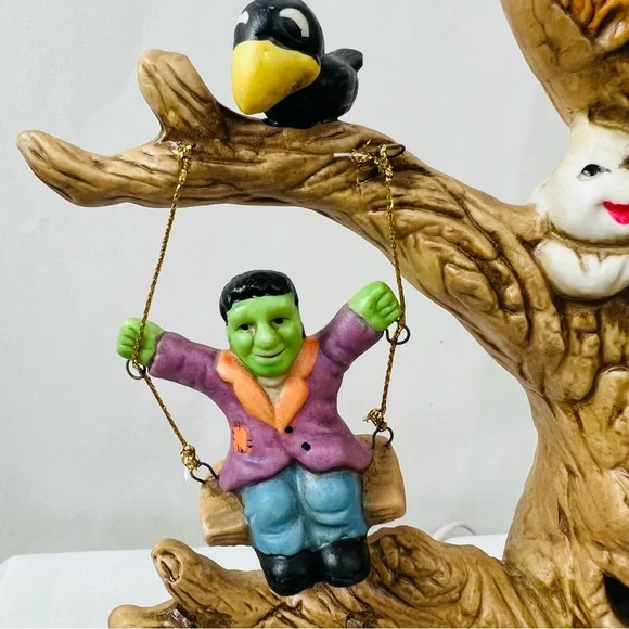 Lights up! Halloween Tree with Witches and Ghouls - Picture 9 of 14